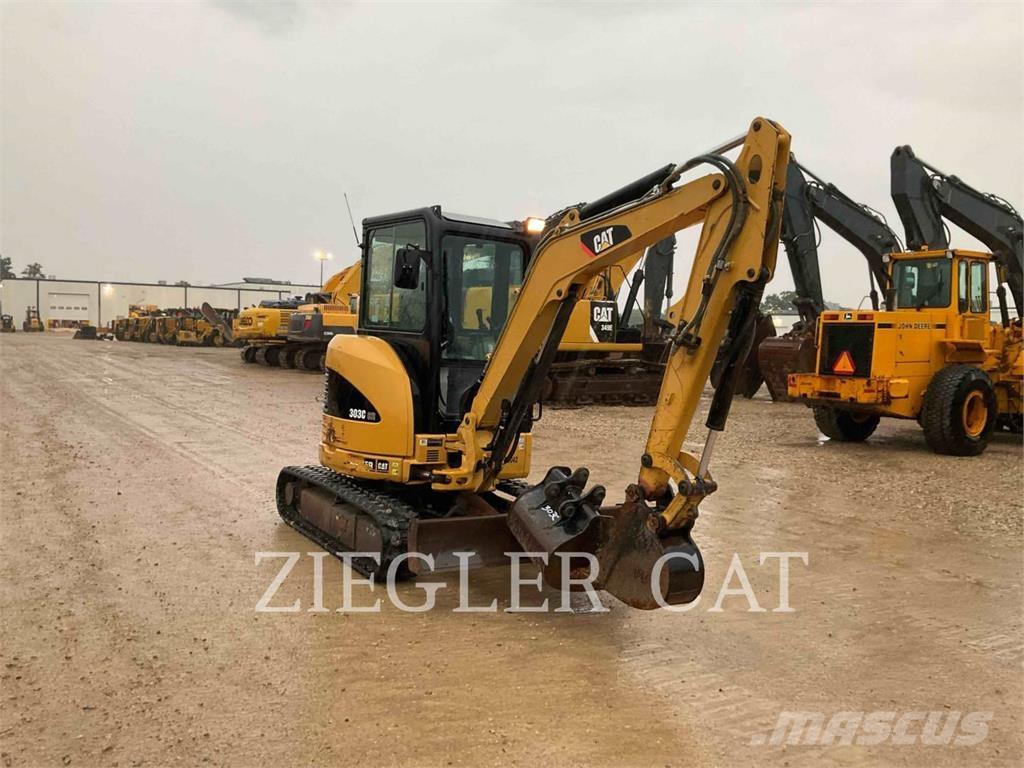 CAT 303C Rupsgraafmachines