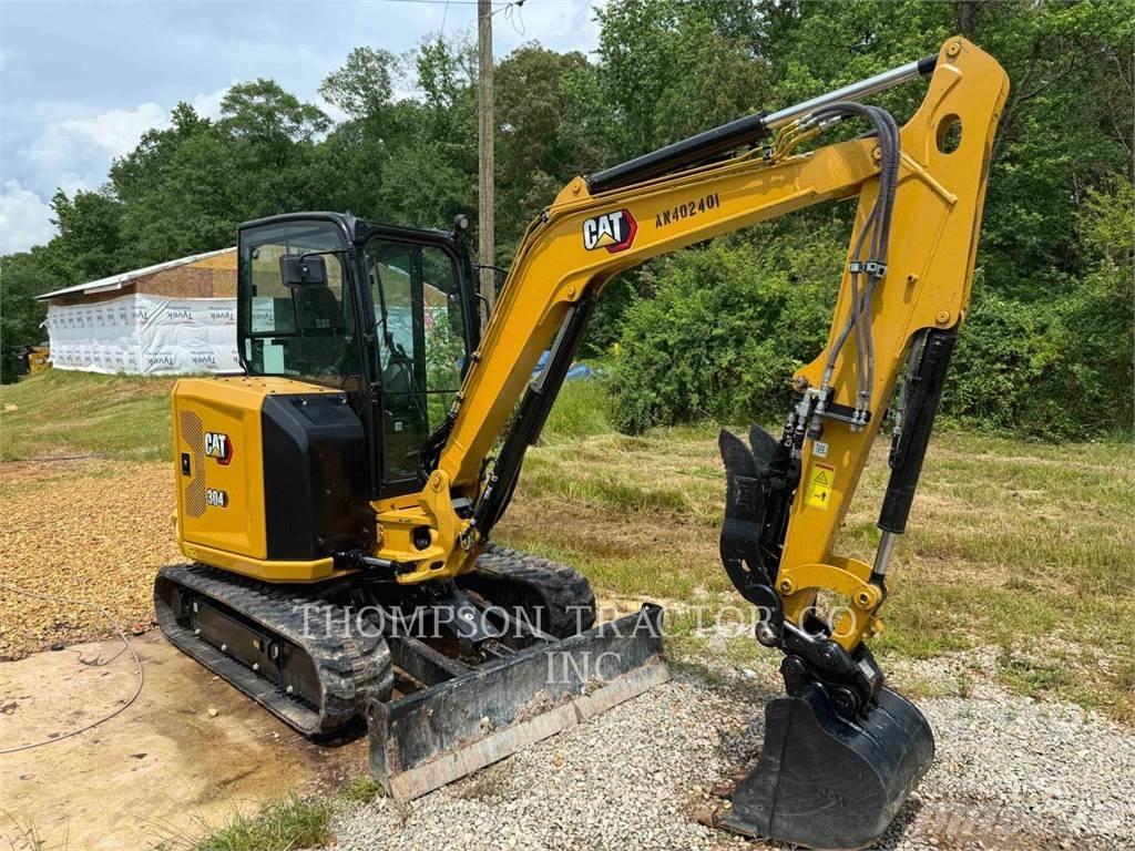CAT 304 Rupsgraafmachines
