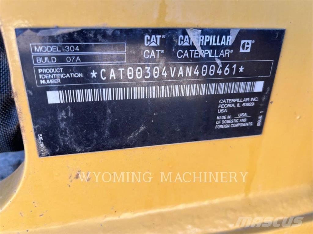 CAT 304 Rupsgraafmachines