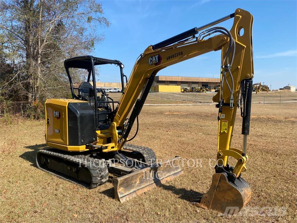 CAT 304 Rupsgraafmachines