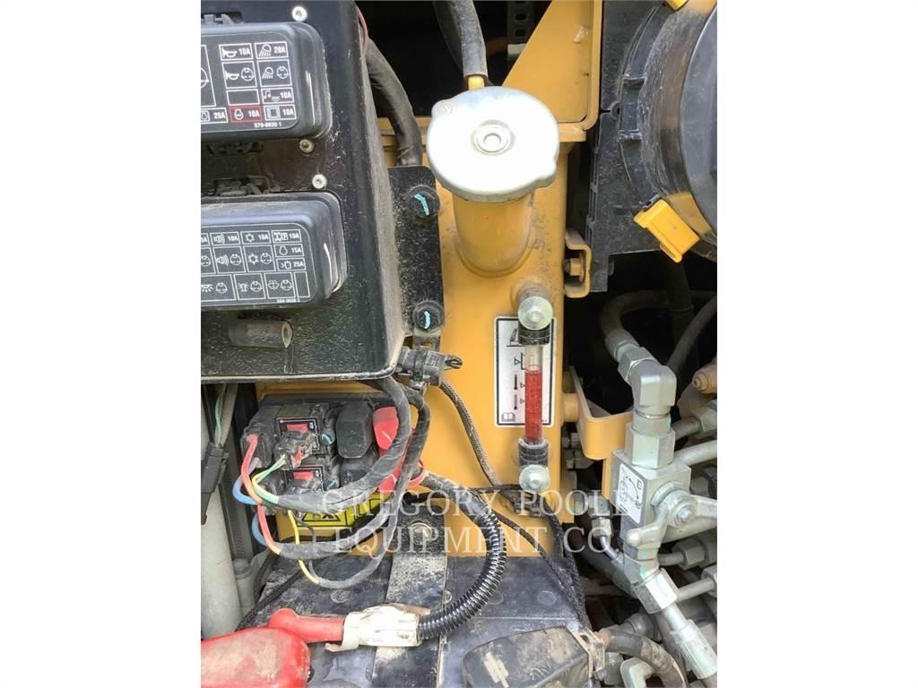 CAT 30407 Rupsgraafmachines