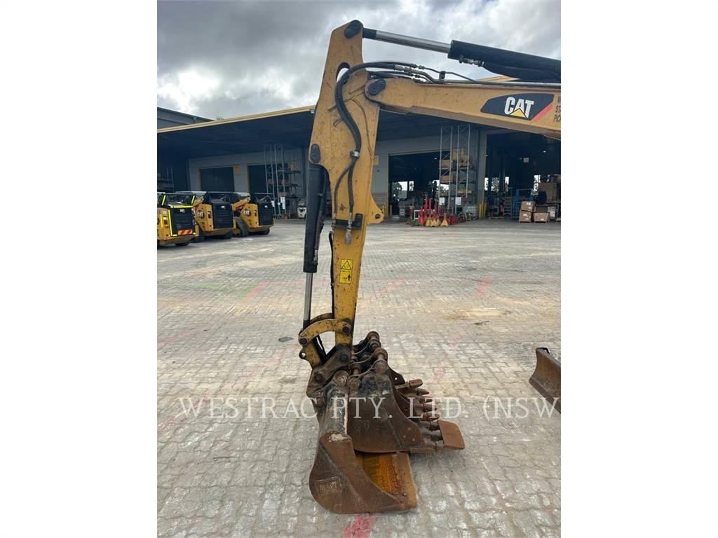 CAT 304E2CR Rupsgraafmachines