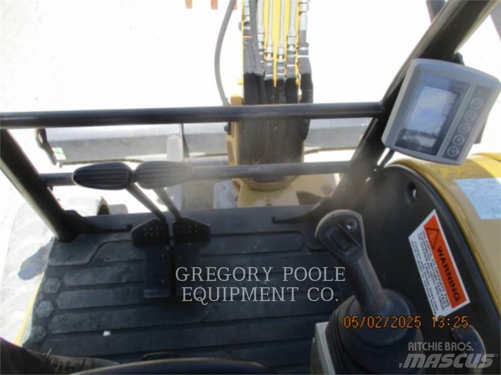 CAT 304E2CR Rupsgraafmachines