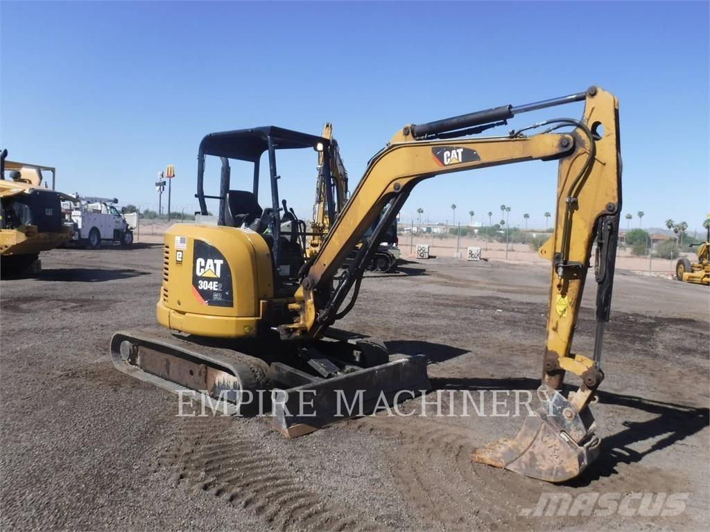 CAT 304E2CR Rupsgraafmachines