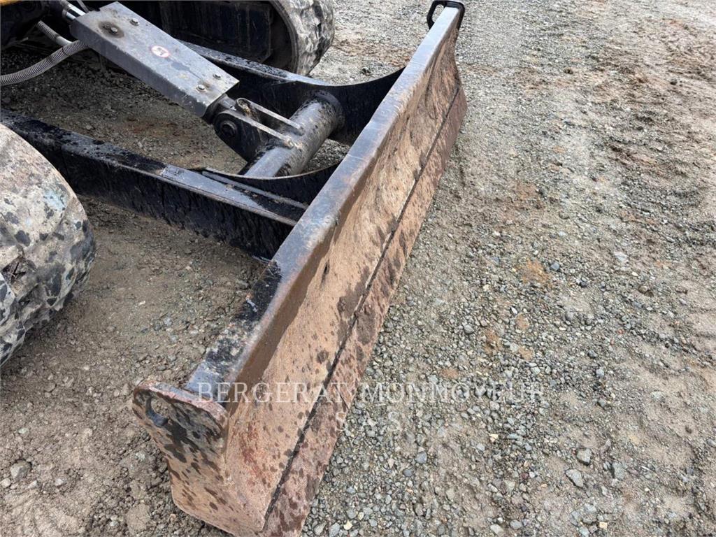 CAT 305 Rupsgraafmachines