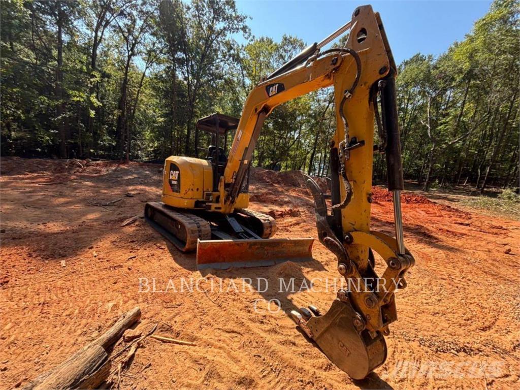 CAT 305E2 Rupsgraafmachines