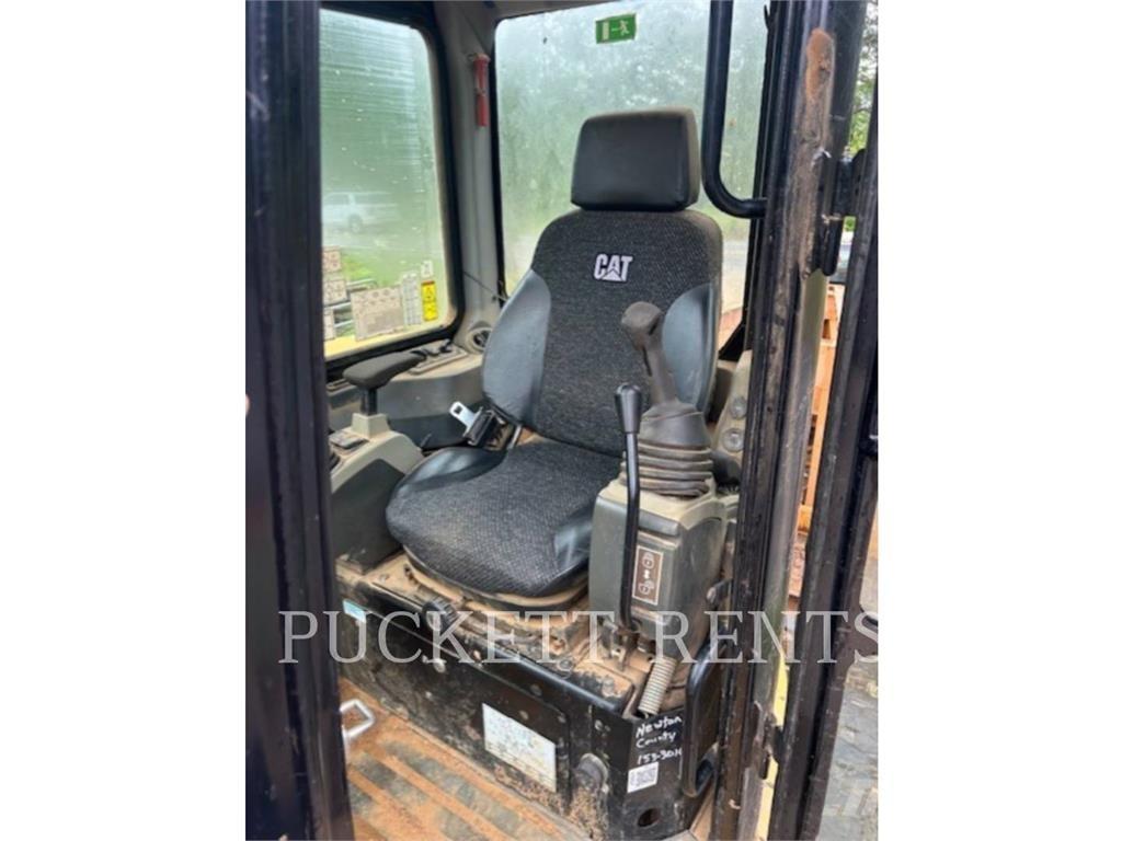 CAT 305E2CR Rupsgraafmachines