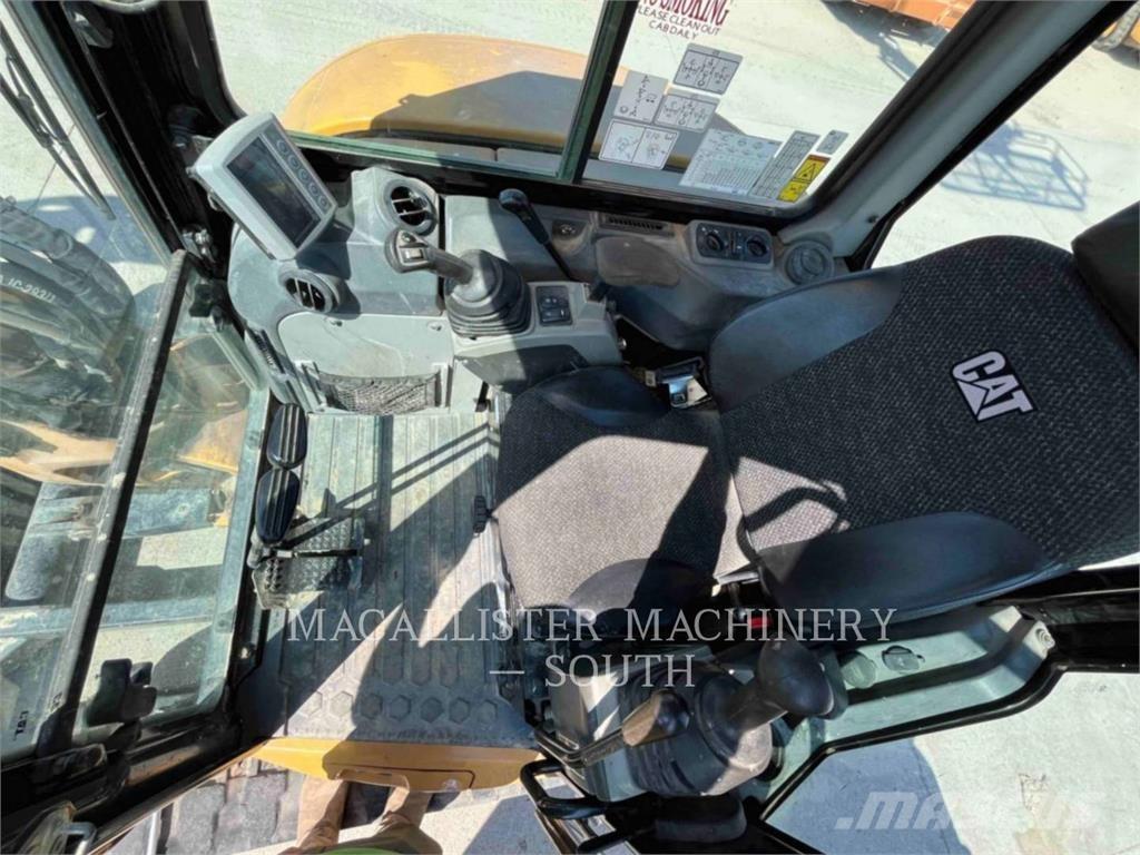 CAT 305E2CR Rupsgraafmachines