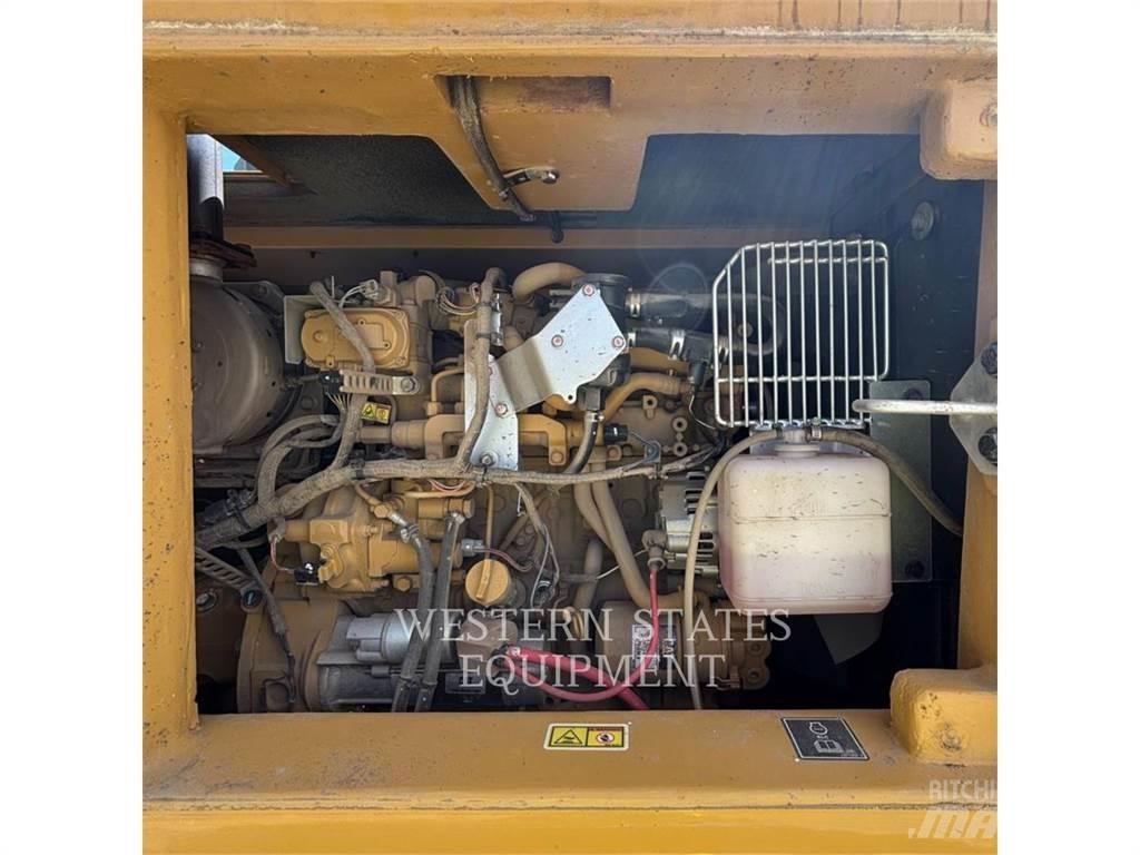 CAT 308 Rupsgraafmachines