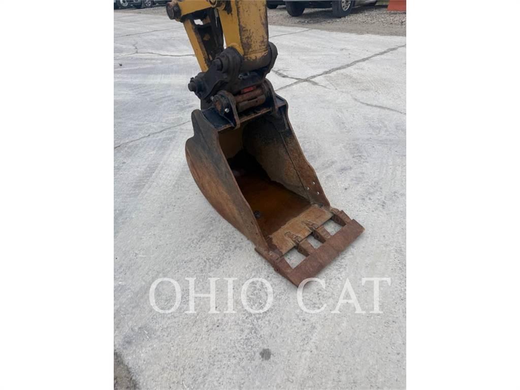 CAT 308 Rupsgraafmachines