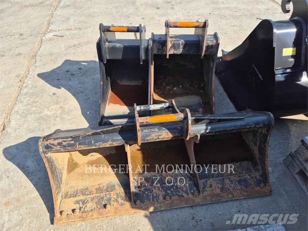 CAT 310 Rupsgraafmachines