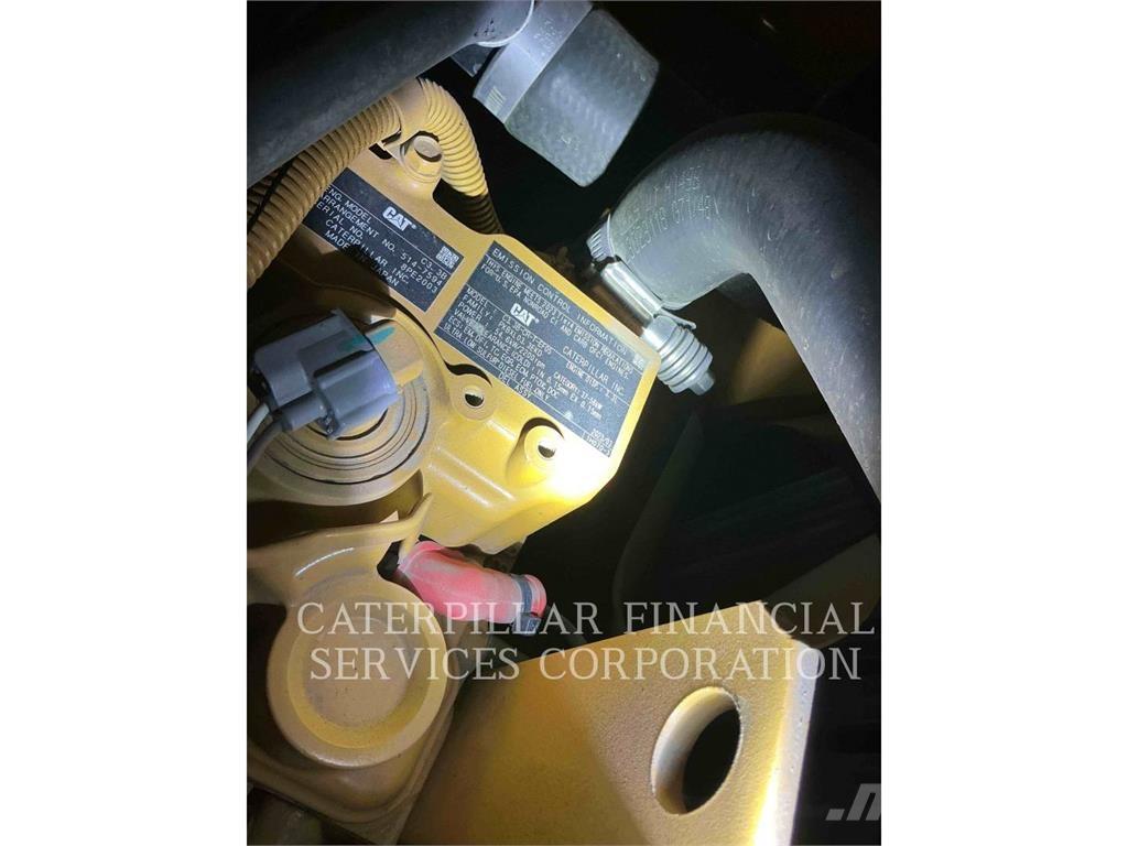 CAT 310 07A Rupsgraafmachines