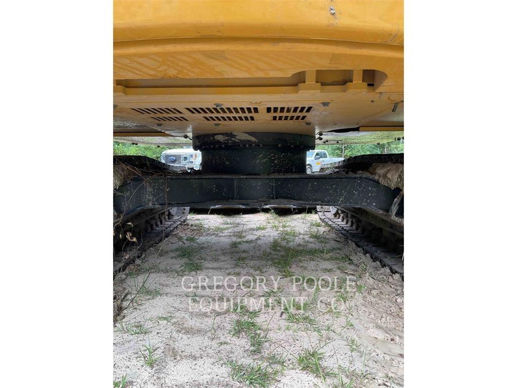 CAT 31007 Rupsgraafmachines