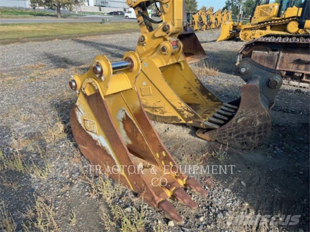 CAT 313 Rupsgraafmachines