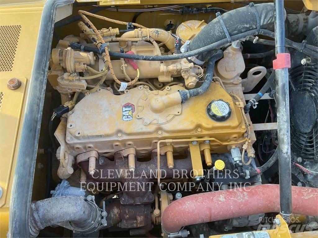 CAT 31707 Rupsgraafmachines