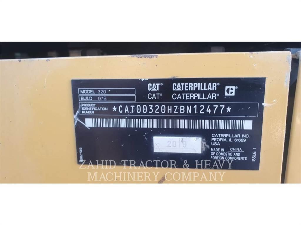 CAT 320 Rupsgraafmachines