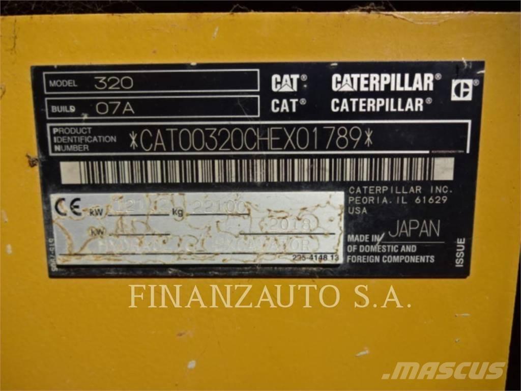 CAT 320 Rupsgraafmachines