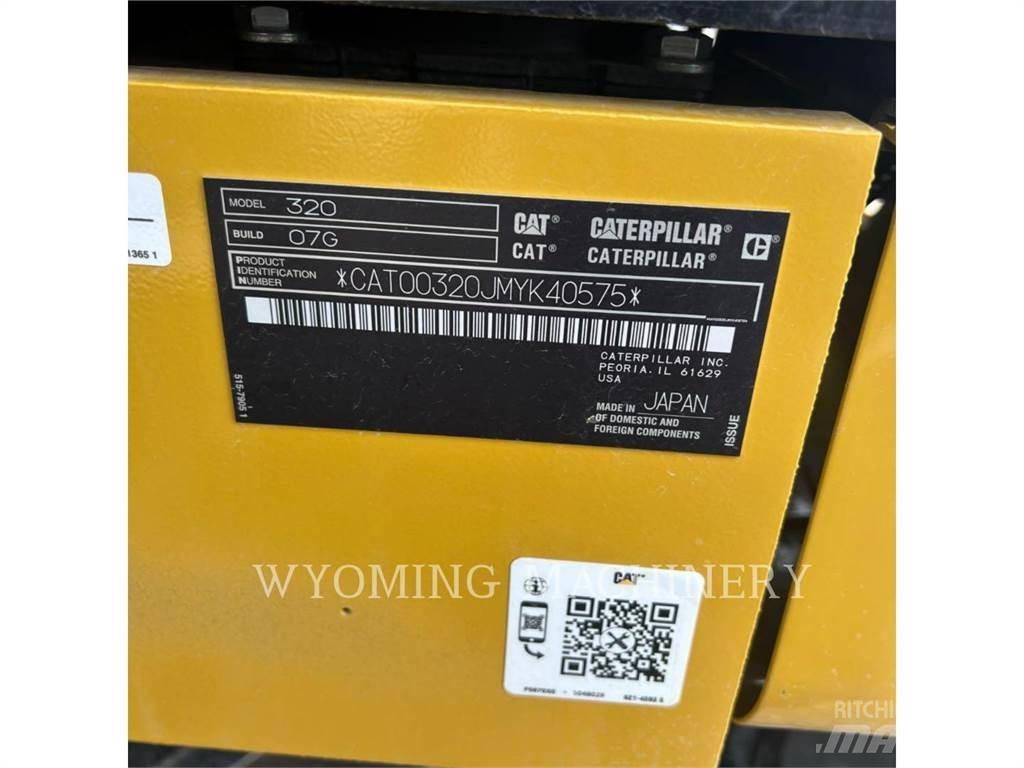 CAT 320 Rupsgraafmachines
