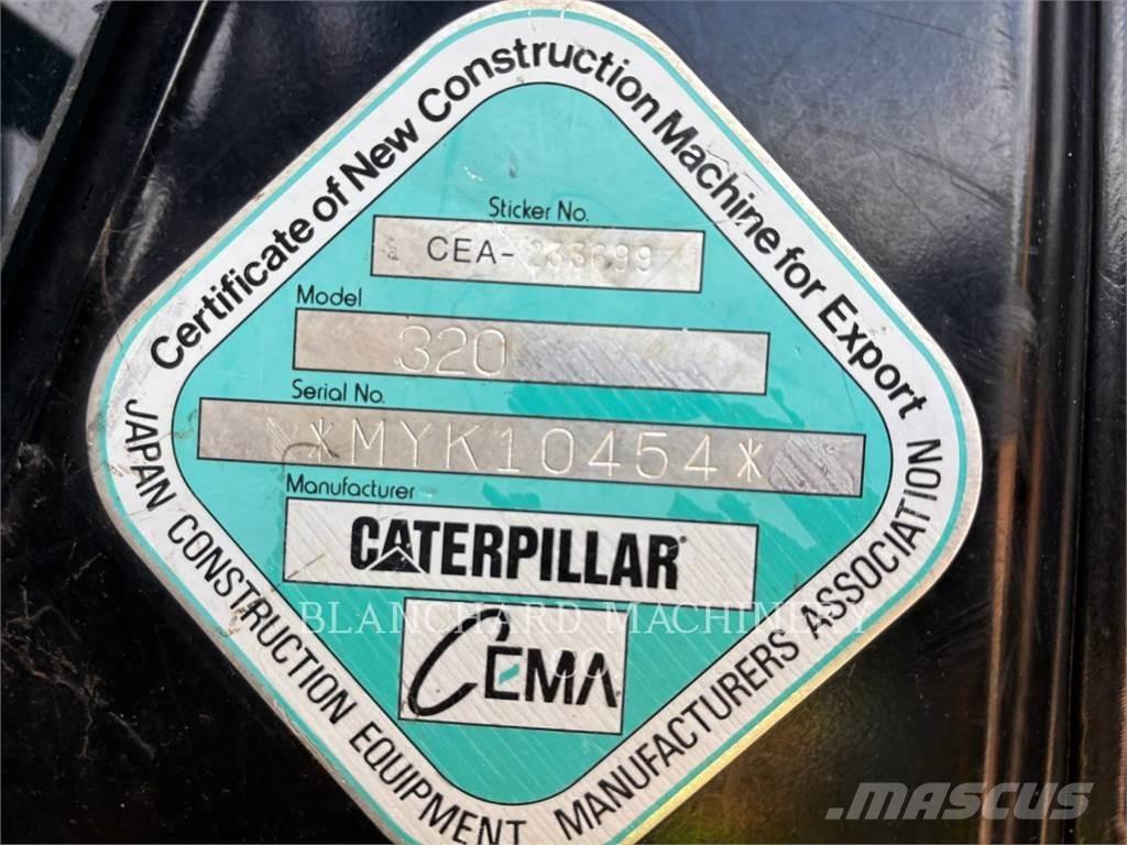 CAT 320 Rupsgraafmachines