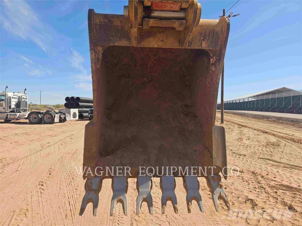 CAT 320 Rupsgraafmachines