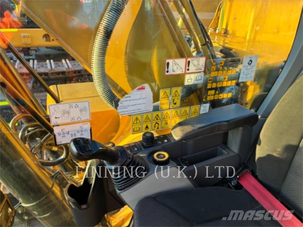 CAT 320 HSR 2D Rupsgraafmachines