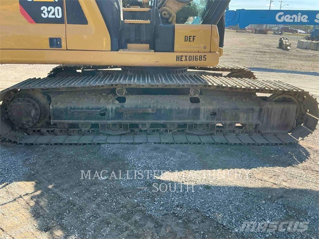 CAT 32007 Rupsgraafmachines