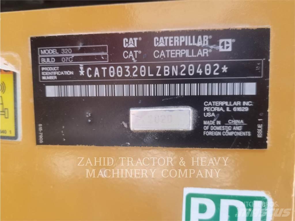 CAT 32007 Rupsgraafmachines