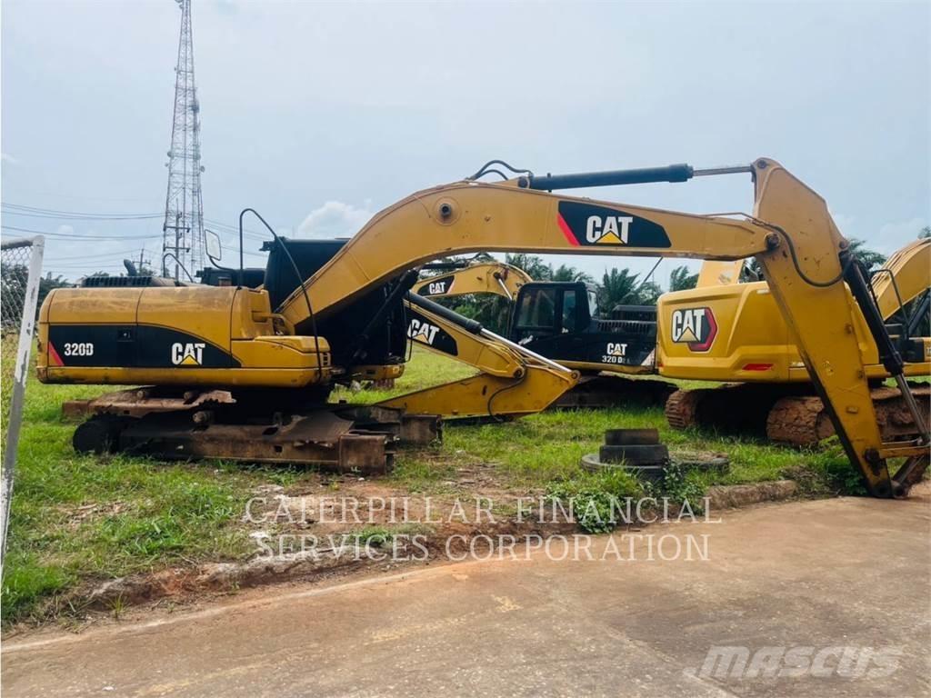 CAT 320D Rupsgraafmachines