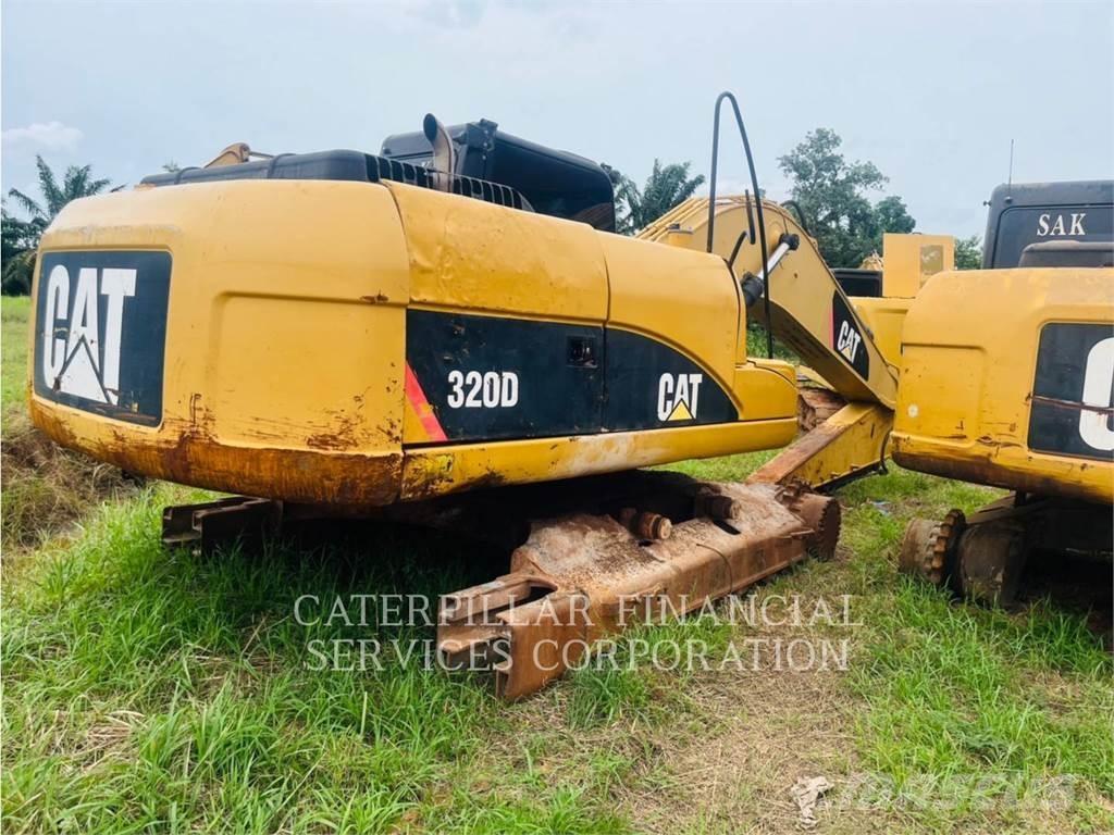 CAT 320D Rupsgraafmachines
