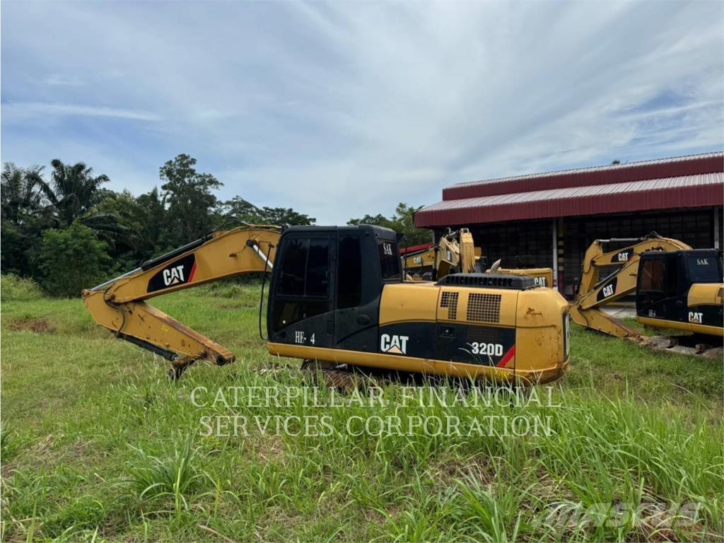 CAT 320D Rupsgraafmachines