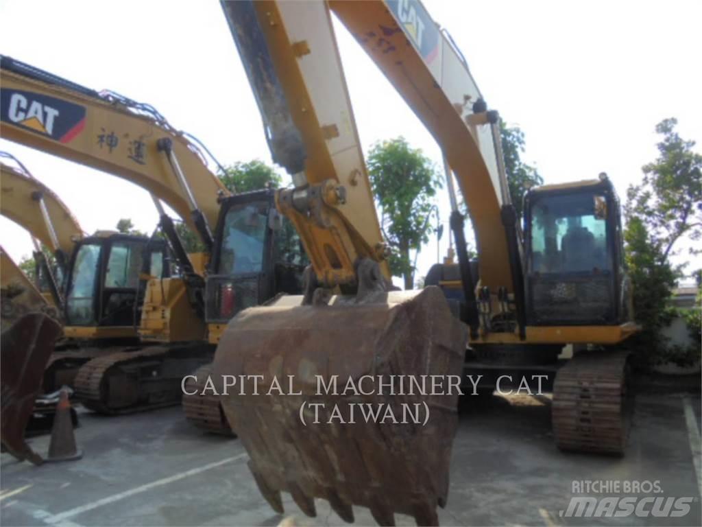 CAT 320D2 Rupsgraafmachines