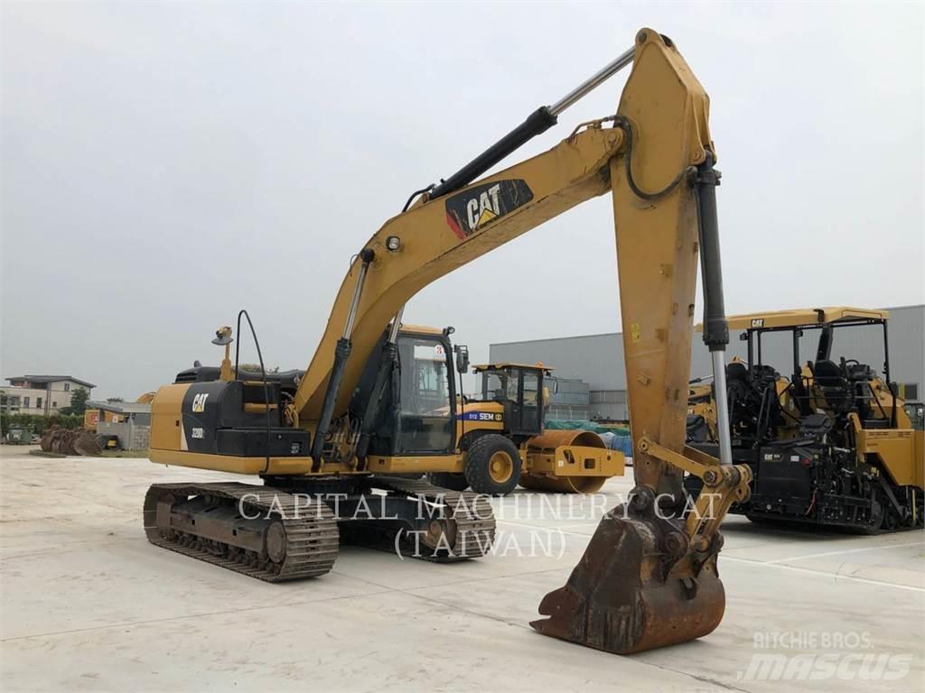 CAT 320D2 Rupsgraafmachines