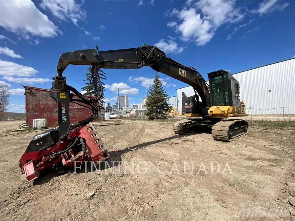 CAT 320D2 Rupsgraafmachines