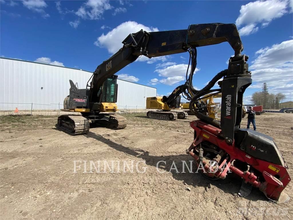 CAT 320D2 Rupsgraafmachines