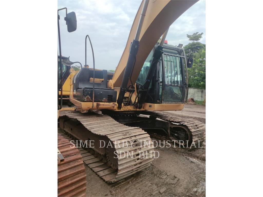 CAT 320D2 Rupsgraafmachines