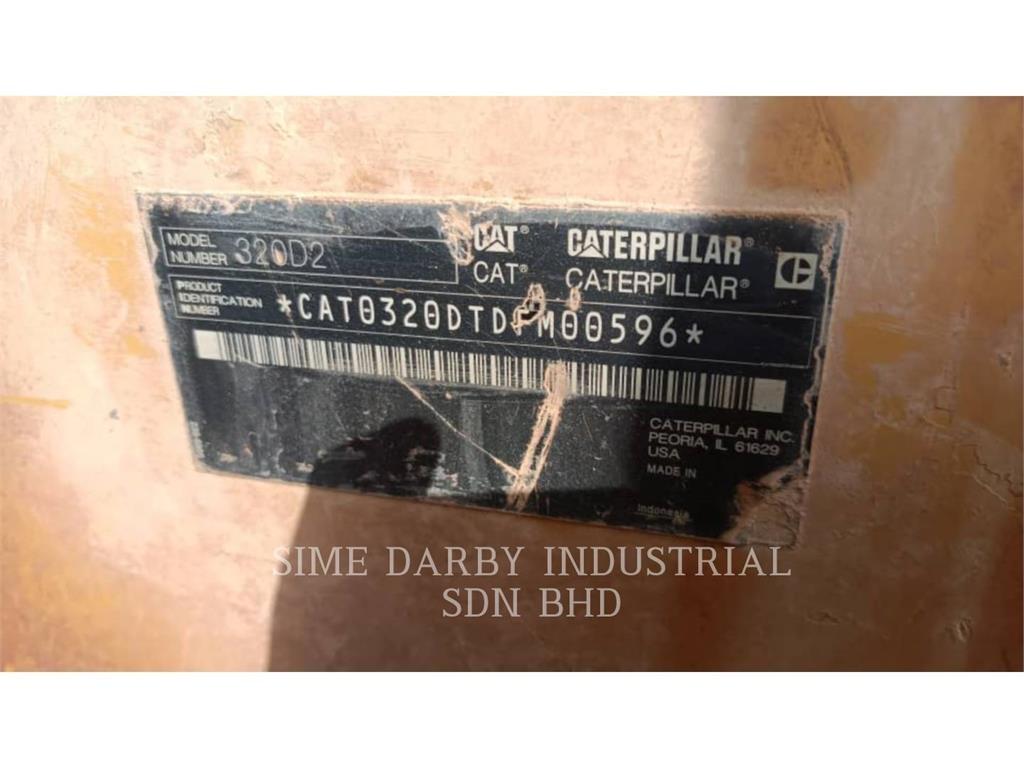 CAT 320D2 Rupsgraafmachines