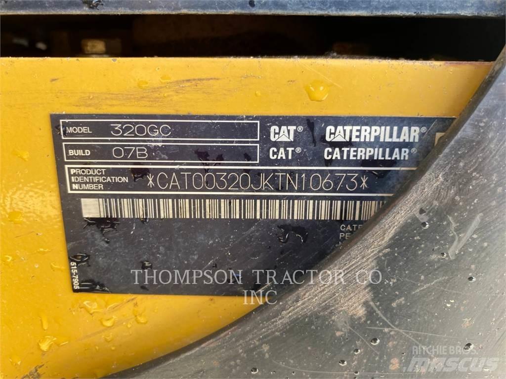 CAT 320GC Rupsgraafmachines