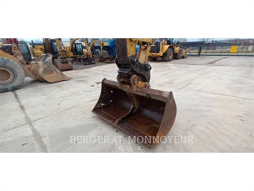 CAT 321D CR Rupsgraafmachines
