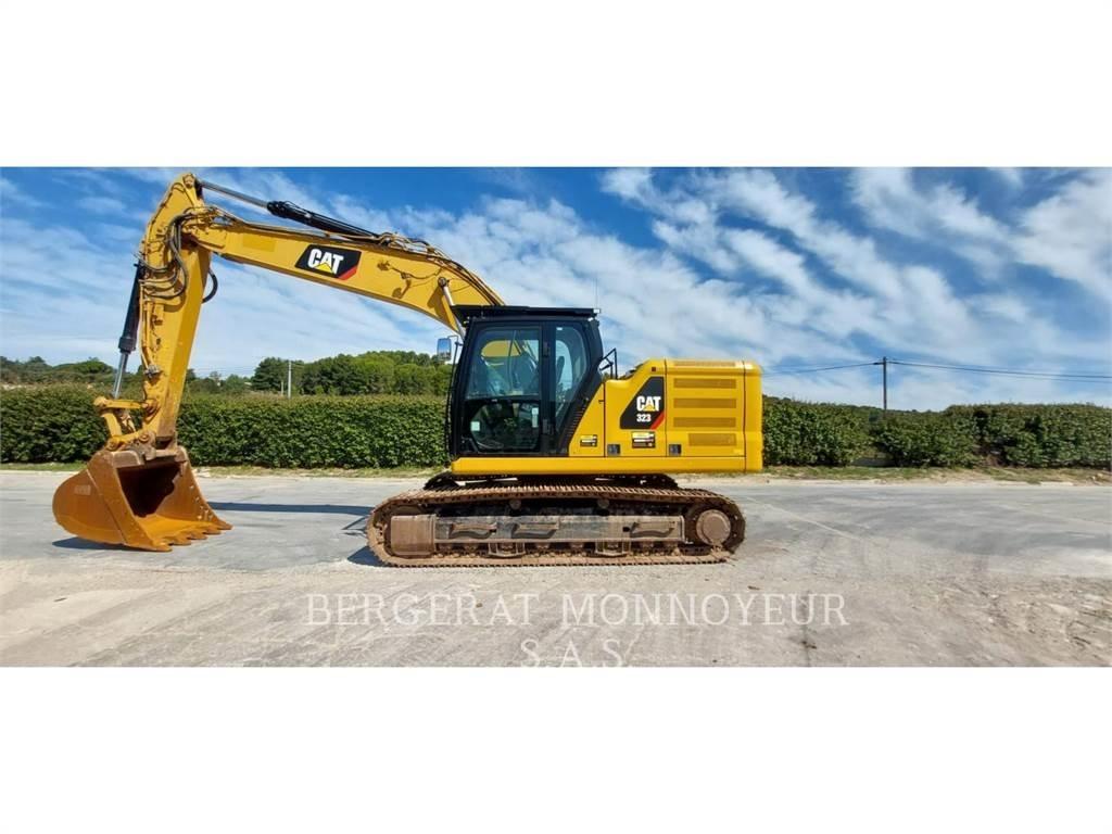CAT 323 Rupsgraafmachines