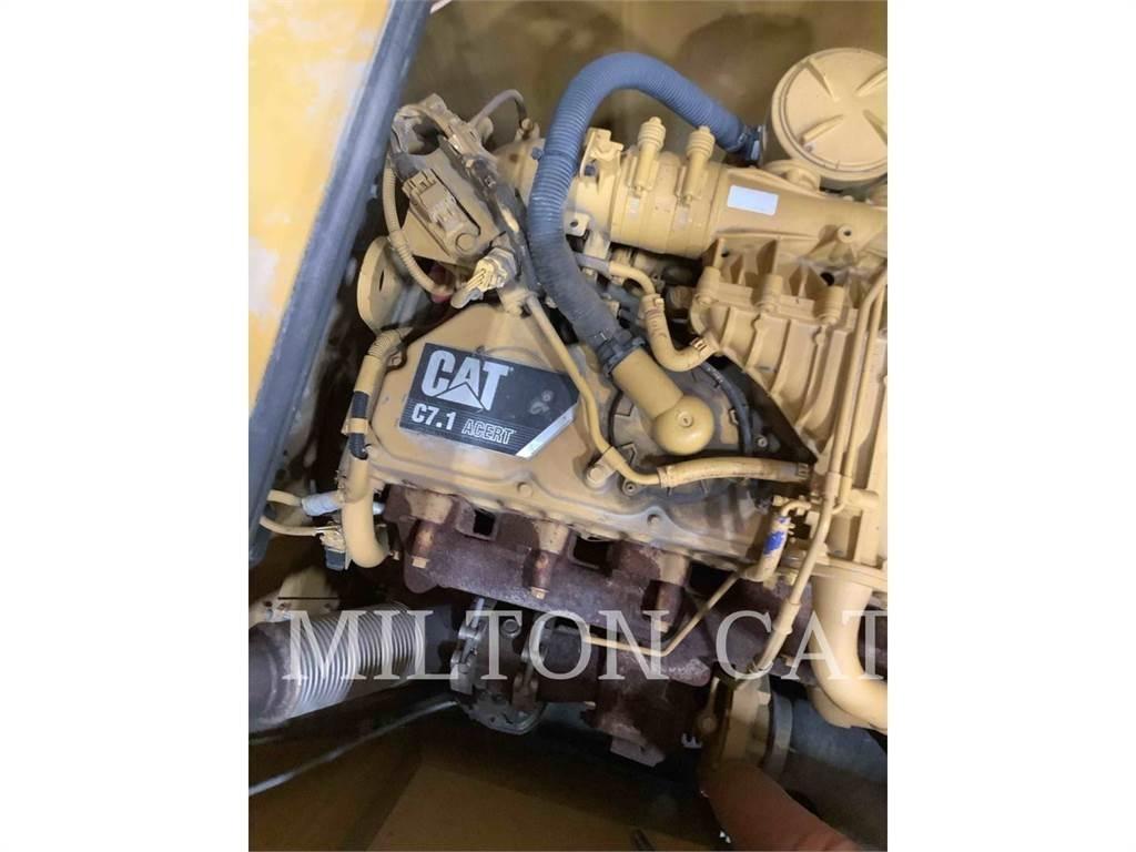 CAT 323 Rupsgraafmachines