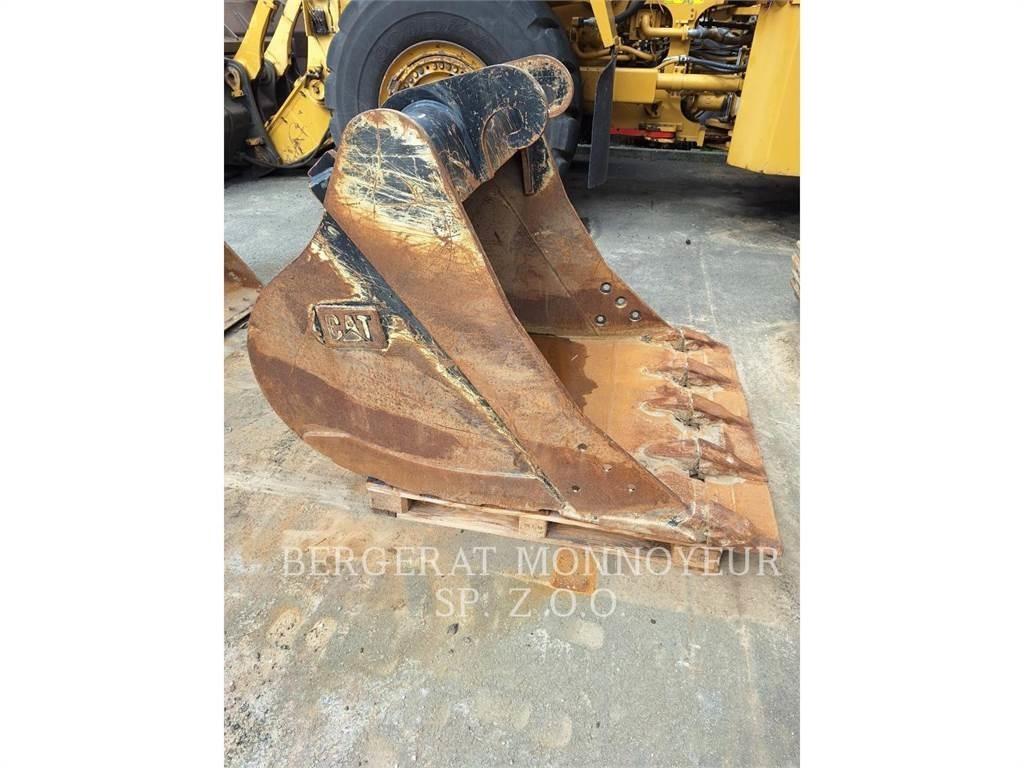 CAT 323 Rupsgraafmachines
