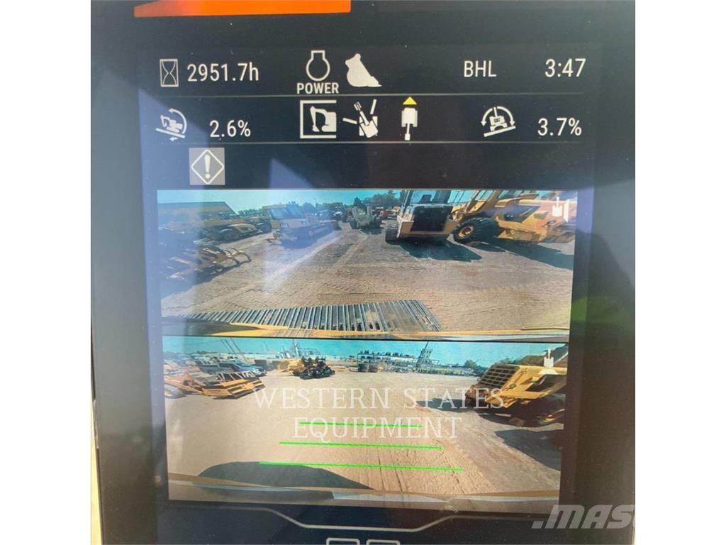 CAT 323 Rupsgraafmachines