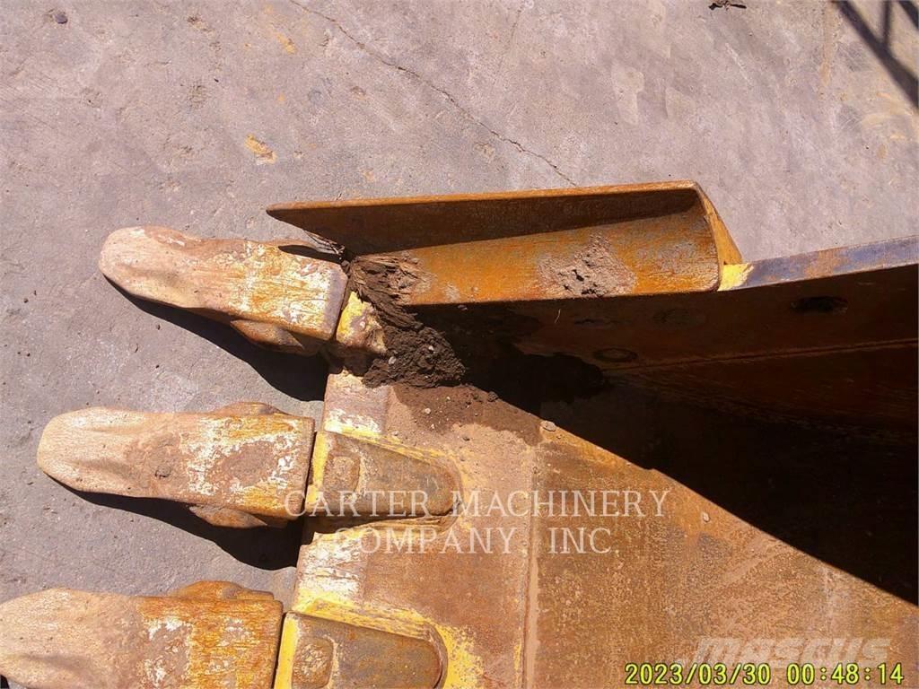 CAT 323-07 Rupsgraafmachines