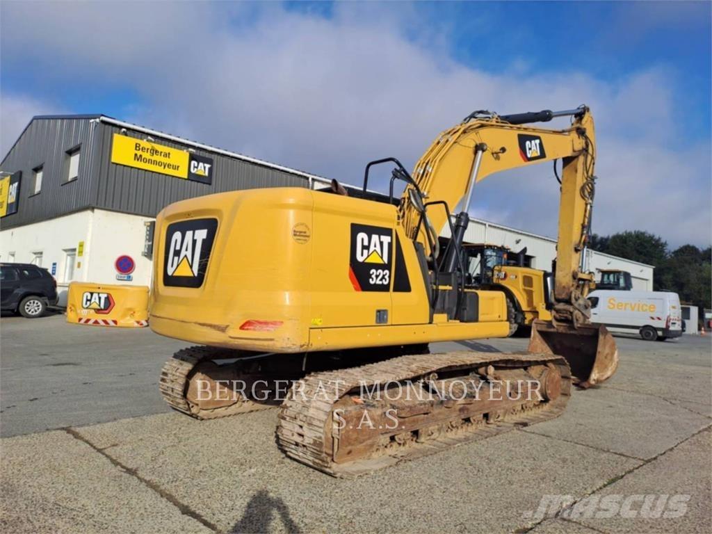 CAT 323-07 Rupsgraafmachines