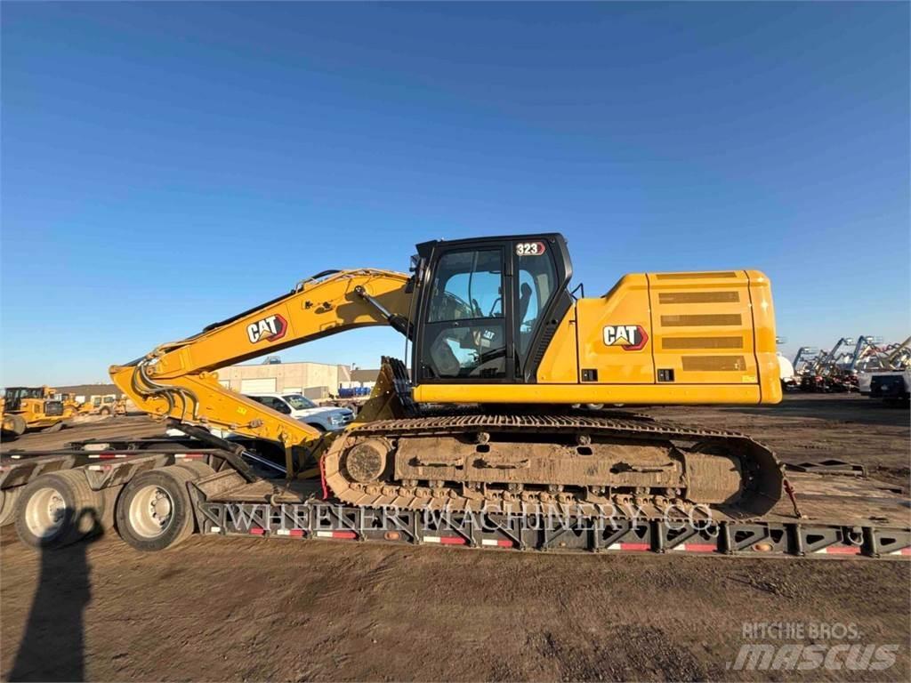 CAT 323 CF Rupsgraafmachines