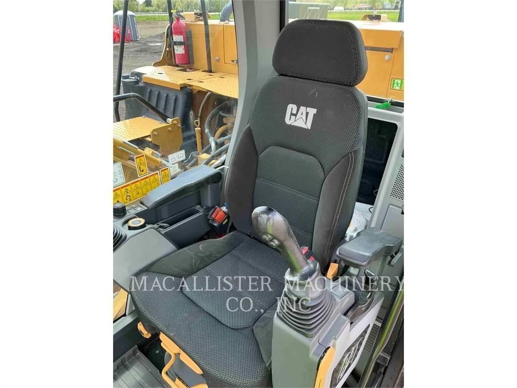 CAT 323 LR Rupsgraafmachines