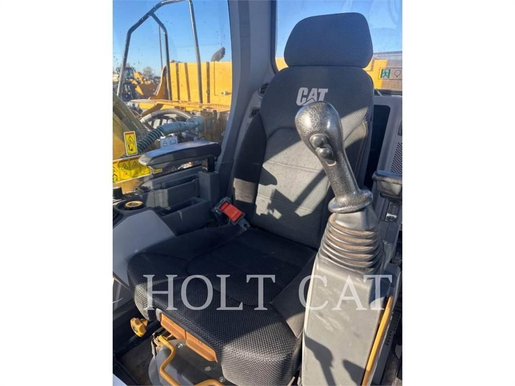 CAT 323 TC Rupsgraafmachines