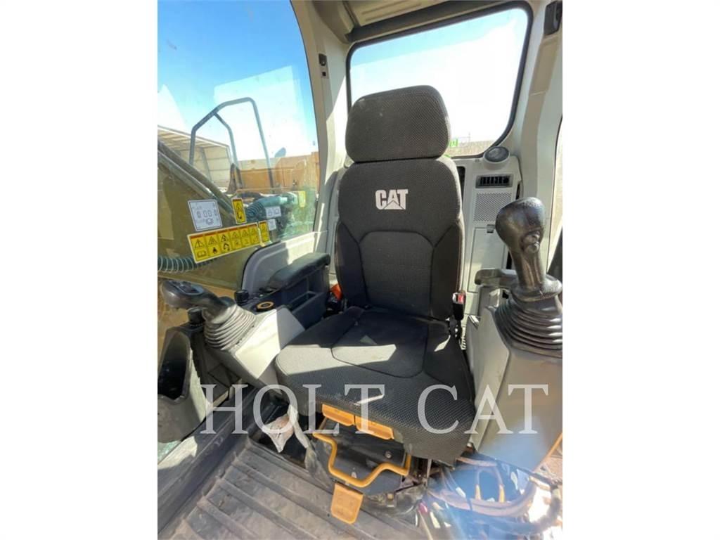 CAT 323 TC Rupsgraafmachines