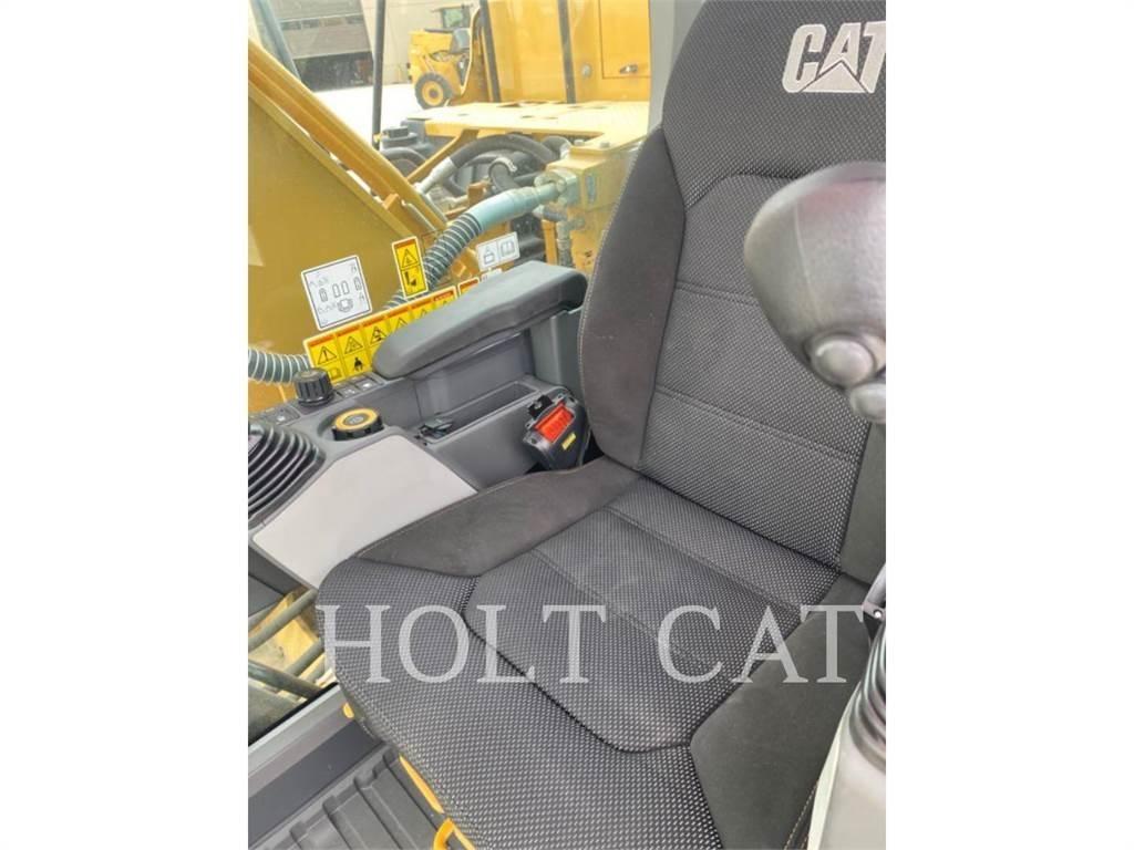 CAT 323 TC Rupsgraafmachines