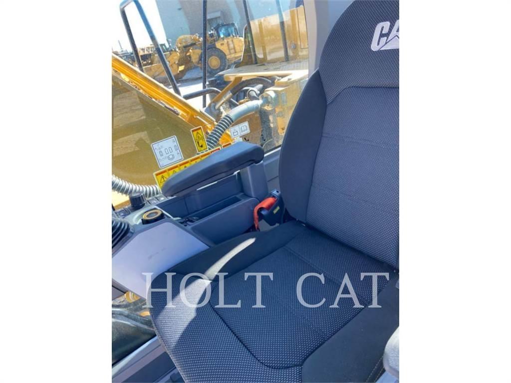 CAT 323 TC Rupsgraafmachines
